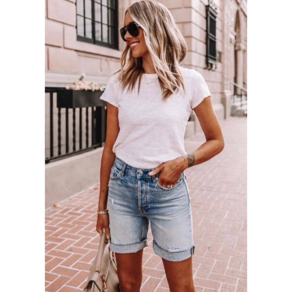 Everlane cheeky long short 27 7”